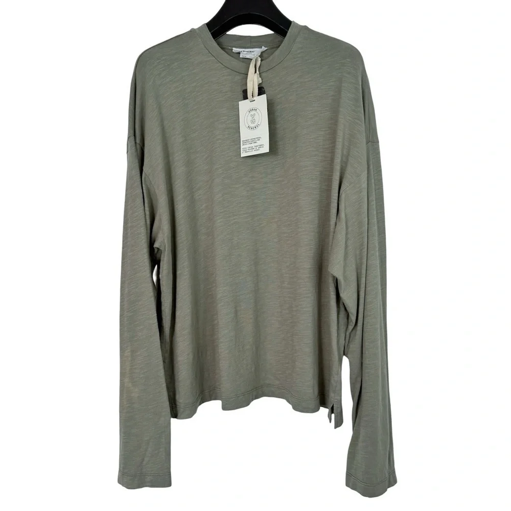 NWT URBAN RENEWAL x UO Olive Green Long Sleeve T-shirt Faded Bleached Arm M